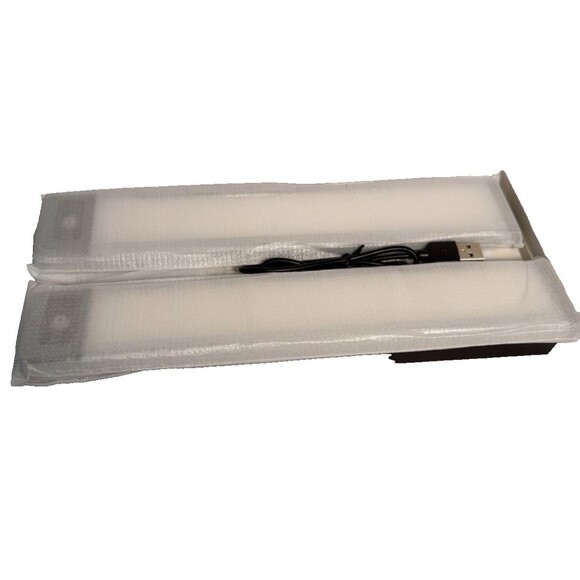 Intelligent Induction Lamp For Under Cabinets 2 piece 10” Rechargeable Yiger - Picture 4 of 10